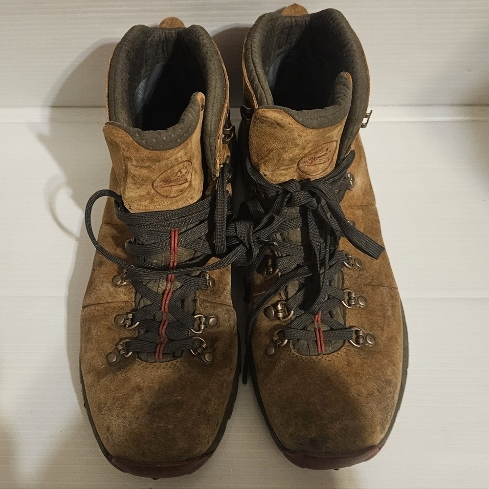 Danner Men’s Mountain 600 Hiking Boots – Size 11.5 D – Pre-Owned As-Is